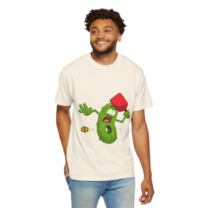 Funny Pickle Smash T‑Shirt — Cartoon Pickle with Mallet Graphic
