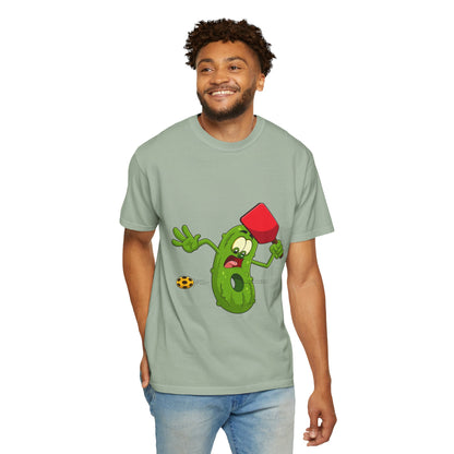 Funny Pickle Smash T‑Shirt — Cartoon Pickle with Mallet Graphic