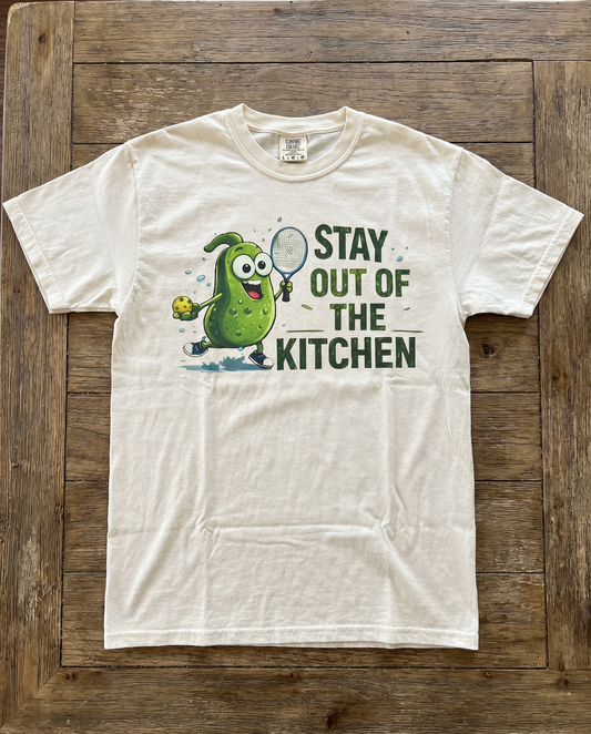 T-shirt — "Stay Out of the Kitchen" Funny Avocado Chef Graphic Tee