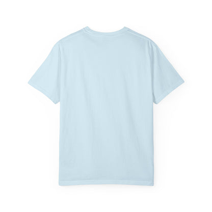 Funny Pickle Smash T‑Shirt — Cartoon Pickle with Mallet Graphic