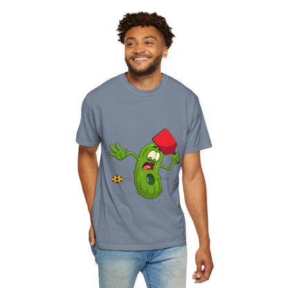 Funny Pickle Smash T‑Shirt — Cartoon Pickle with Mallet Graphic